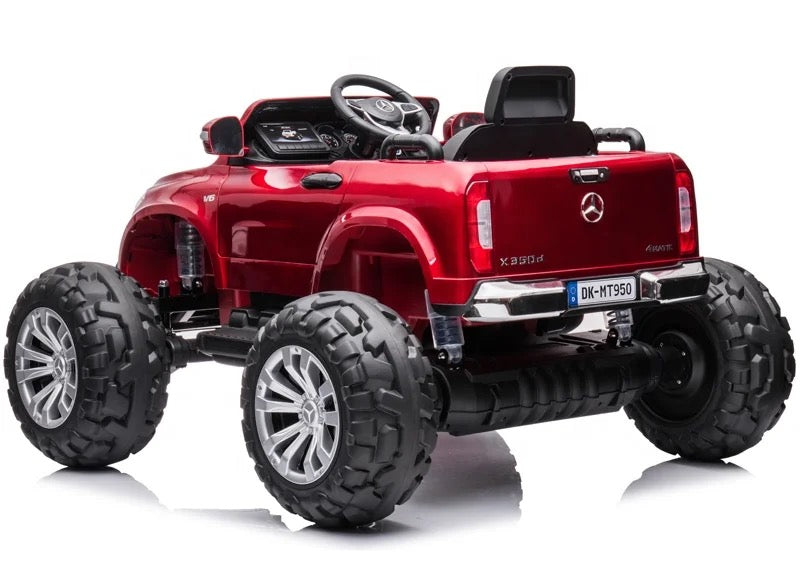 24V MERCEDES-BENZ MONSTER TRUCK (4X4, RUBBER WHEELS, TOUCHSCREEN TV, BLUETOOTH, RADIO, LEATHER SEAT, REMOTE CONTROL)